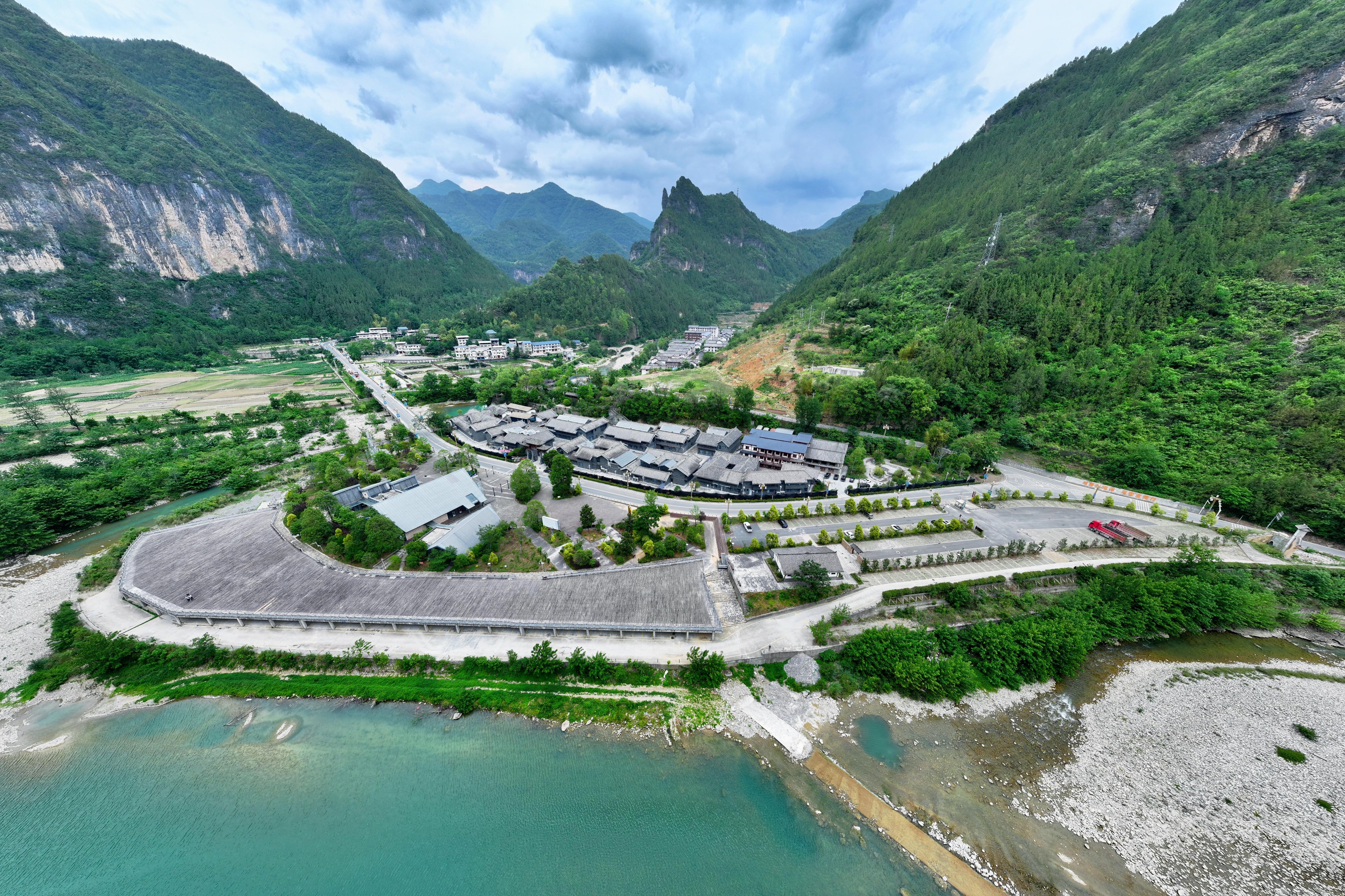 “一五九米仓民宿”集群项目